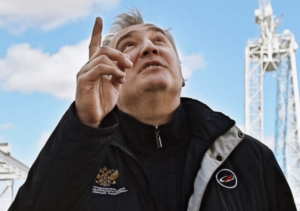 
В День космонавтики Дмитрий Рогозин выложил в сеть дисс на Илона Маска 